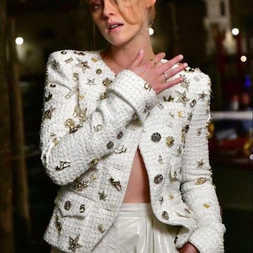 Kristen Stewart - Provocative and Androgynous Shoots in kristenstewart_hot_v3mu2o7rl91g1.jpg - hidden celebrity photo